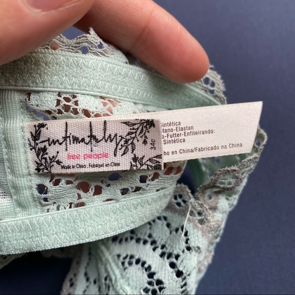 FREE PEOPLE BLUE LACE UNDERWIRE RACER BACK BRA - Picture 8 of 10